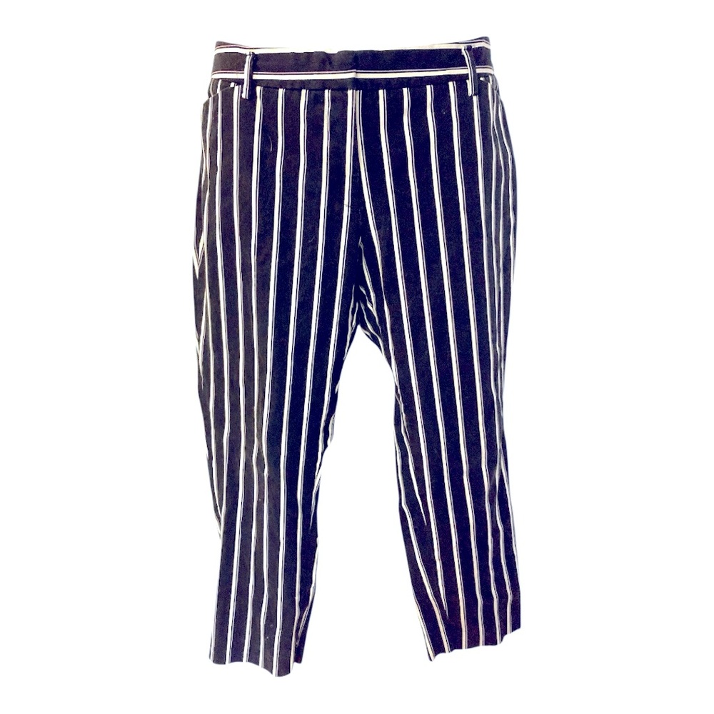 3/$15 Worthington Ankle Crop Purple Black White Pinstripe Flat Front Pants. 14